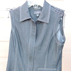 Sleeveless Vest or Top